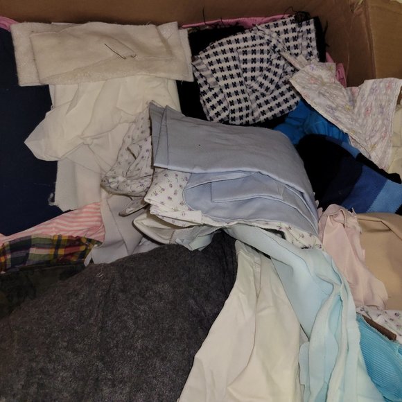 Fabric Pieces and Scraps - Picture 3 of 3